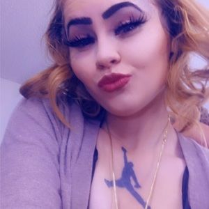 Meet your Posher, Erika